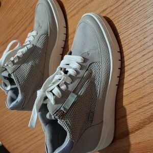 Naturalizer Hadley-Hi Gray Sneakers Sz6